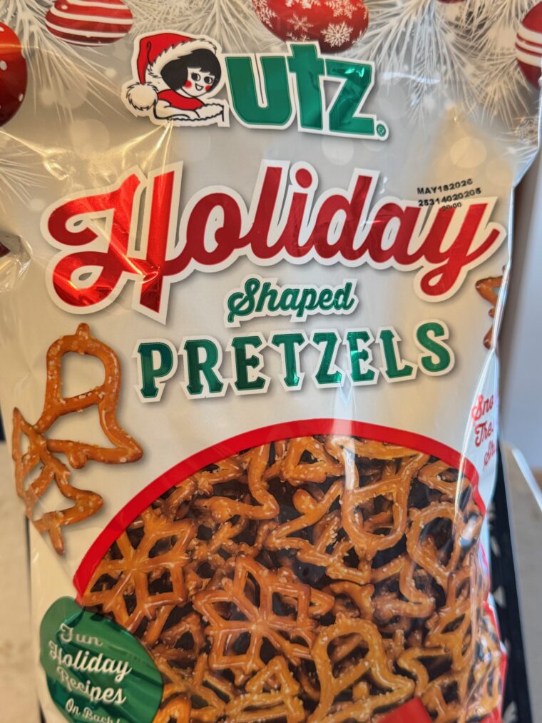 Holiday Pretzels