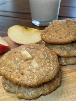Easy Apple Oatmeal Cookies