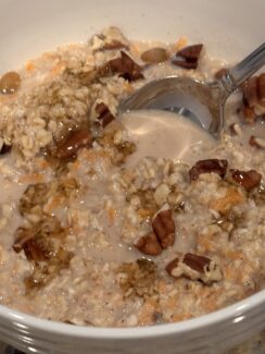 Carrot Cake Overnight Oats