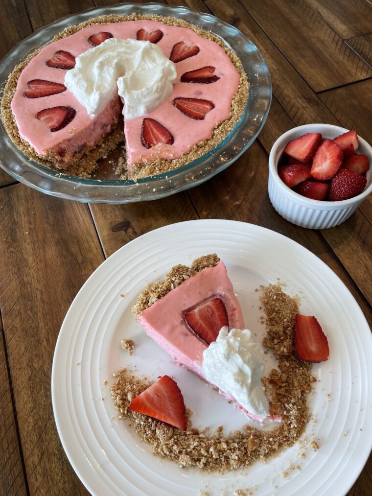 Strawberry Pretzel Pie